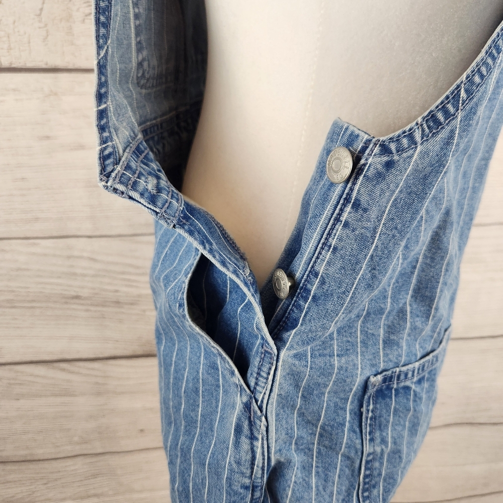 Madewell Pinyon Short Overalls in Pinstripe - Picture 8 of 13